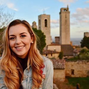 Meet your Posher, Annie